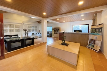 Novella Tagaytay,,2 star