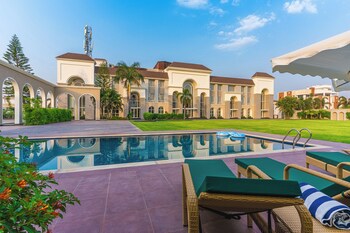 ranveer the garden resort