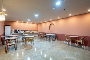 H Avenue Eomsa,,3 star