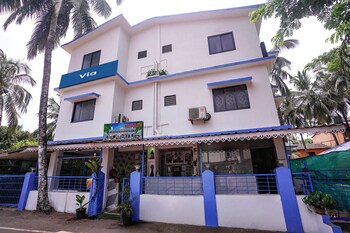 via bw nr calangute beach