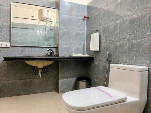hotel roselle heights