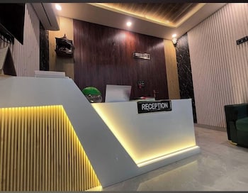 the canvas hotel