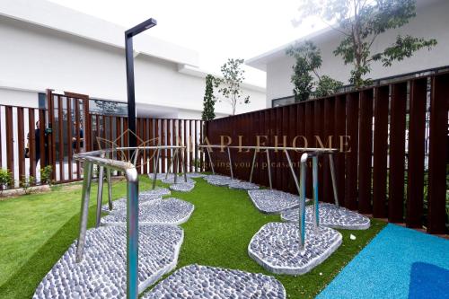 sunsuria forum premier suites setia alam