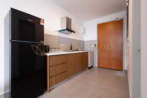 sunsuria forum premier suites setia alam