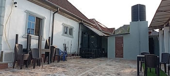 real pandd hotel and suites