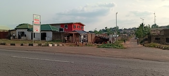 real pandd hotel and suites