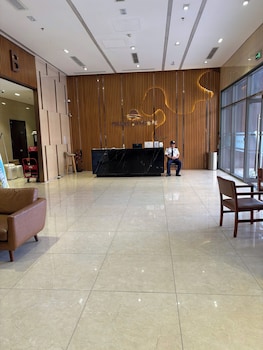 Sunrise Riveside Luxury Apartment,,3 star