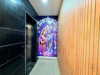hotel nutan ashray 200 mtr from prem mandir