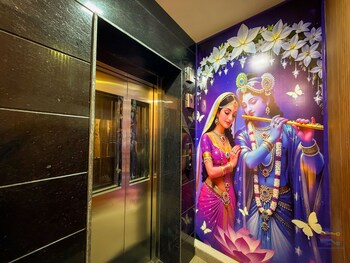 hotel nutan ashray 200 mtr from prem mandir