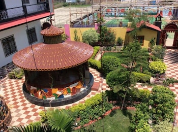 the premier hajipur rd