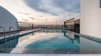 mt collection legacy hotel ninh binh