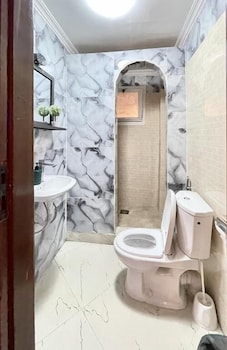 Touraco Suite Hotel,,3 star