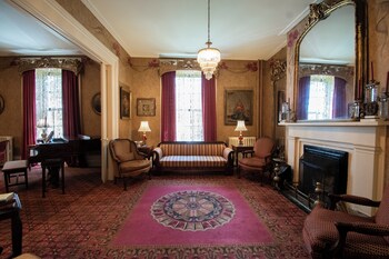 beaumont inn