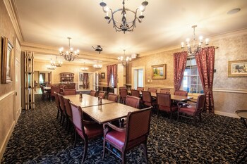 beaumont inn