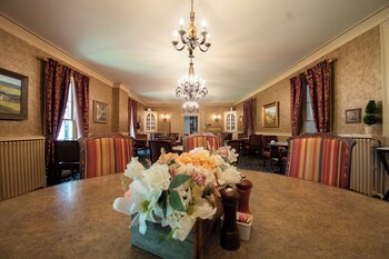 beaumont inn