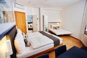 Bristol Hotel,Unterstrass>>Opfikon,3 star