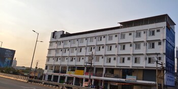 Sai Grands Stay In,,2 star