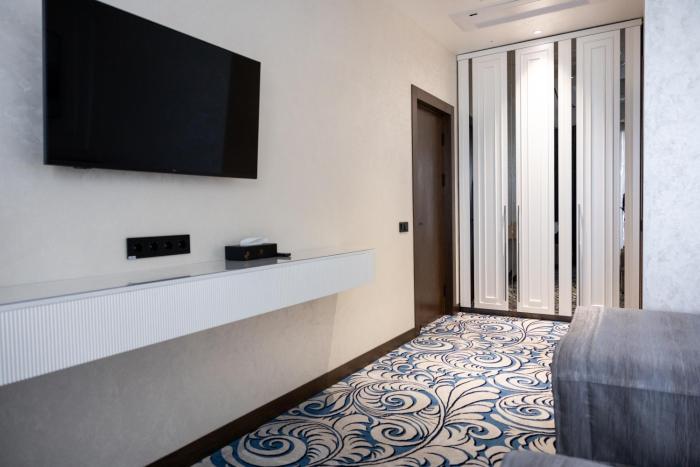 mustafa hotel