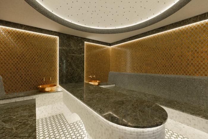 mustafa hotel
