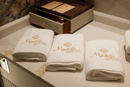 mustafa hotel