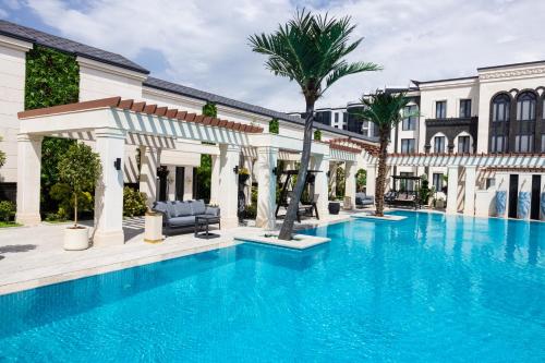 mustafa hotel