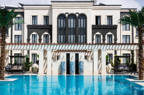 mustafa hotel