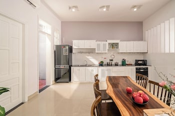 Cam On Hideaway Villa,,4 star