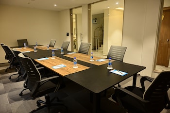 trevon hotel gujrat centrale