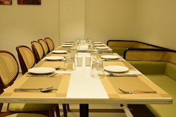 trevon hotel gujrat centrale