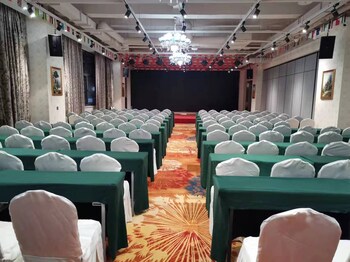 shuman hotel