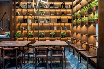 shuman hotel