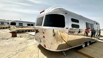 Lonely Space Desert Camp Hotel,,3 star