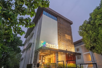 treebo premium lavender kochi infopark