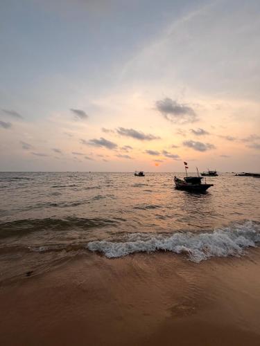 my marina beach hotel phu quoc