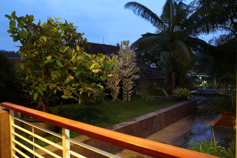 cozy boutique guest house