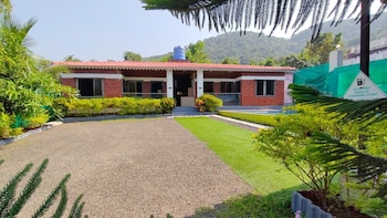 maitri resort