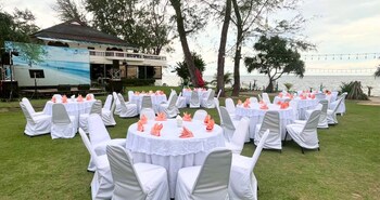 the princess beachfront resort