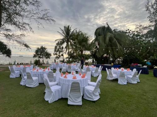 the princess beachfront resort