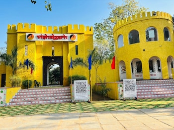 vishalgarh farms