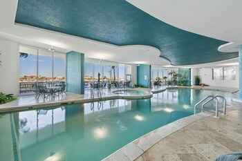 bella luna condos