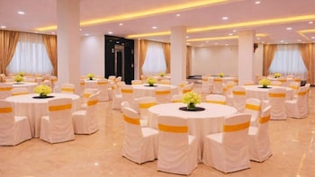 arunsha residency