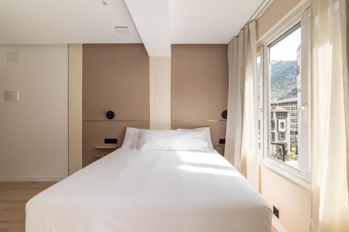 lee hotel