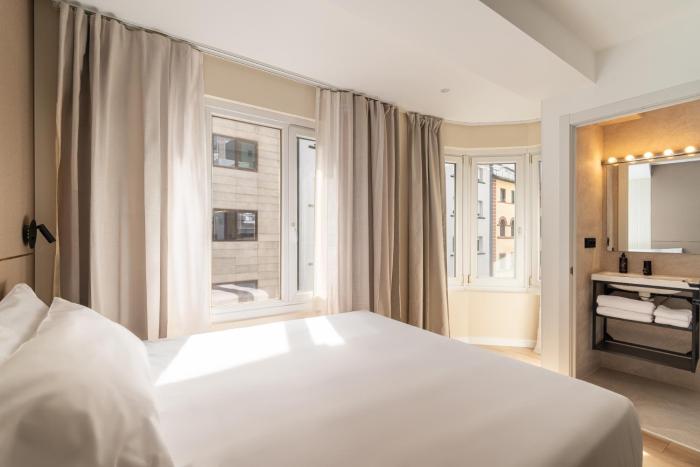 lee hotel