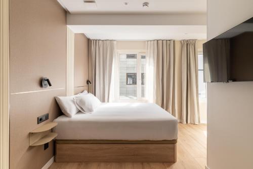 lee hotel