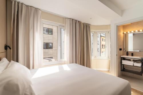lee hotel