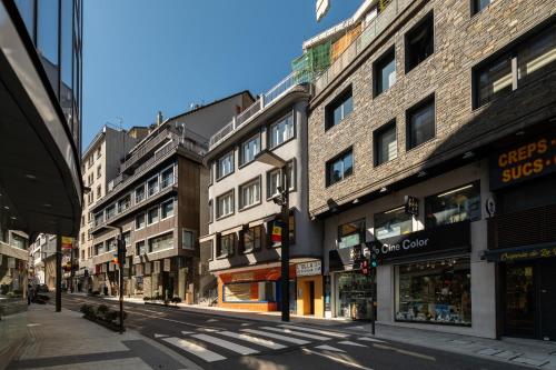 lee hotel