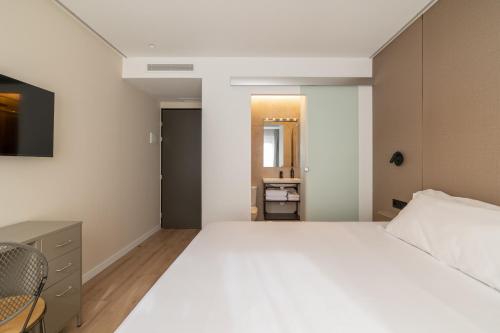 lee hotel