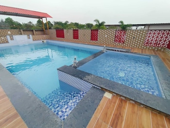 hotel sonia mahi inn