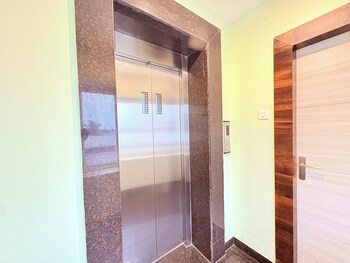 Rohit Rohini Swami Pranavananda Marg,,2 star