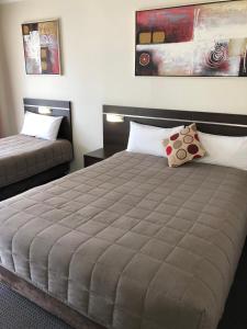 Golden West Motor Inn,New South Wales>>Dubbo,4 star